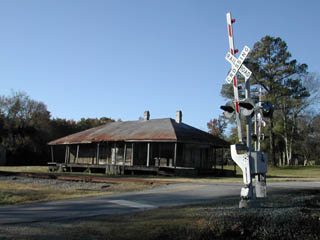 Fort Mitchell Depot and RR Crossing